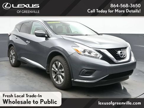 Used 2016 Nissan Murano S FWD image 2
