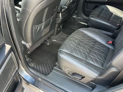 Used 2023 Kia Telluride EX X-Line AWD/4WD image 28