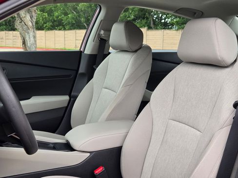 Certified 2025 Honda Accord SE image 13