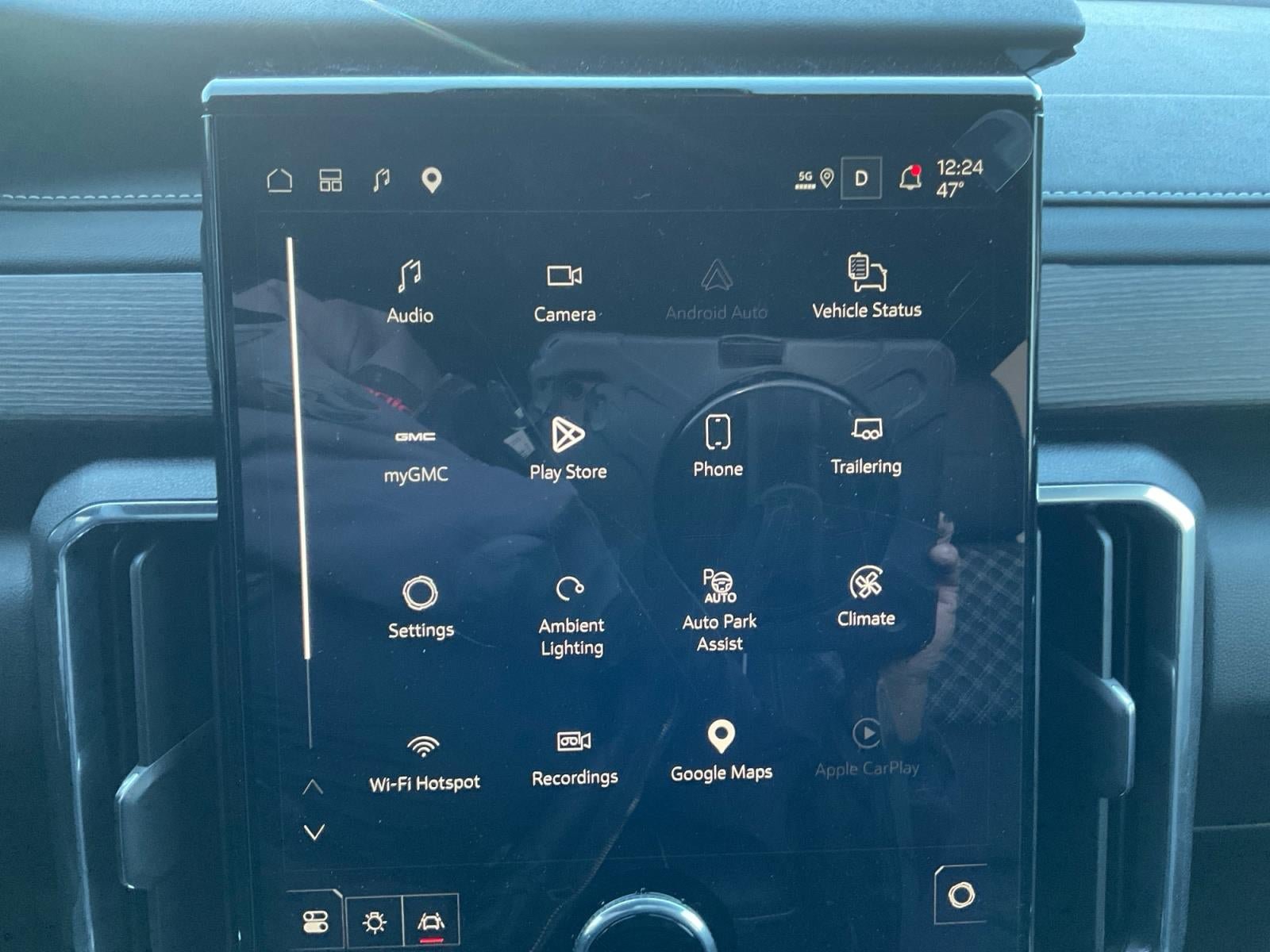 Used 2027 GMC Acadia Denali AWD/4WD image 17
