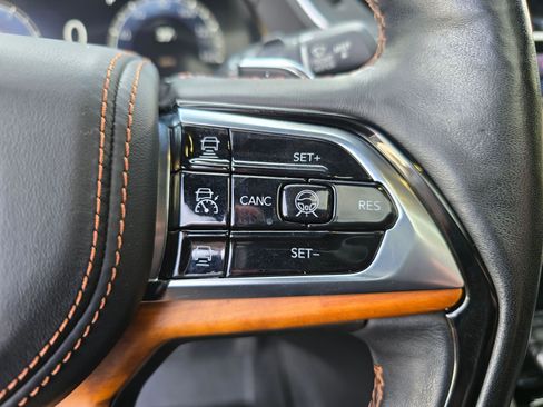 Used 2021 Jeep Grand Cherokee L Summit image 30