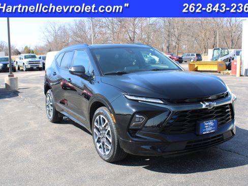 Certified 2023 Chevrolet Blazer RS w/ Driver Confidence II Package image 1