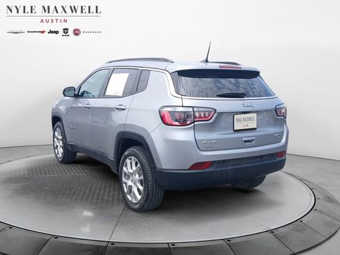 Used 2022 Jeep Compass Latitude AWD/4WD image 14