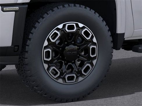 New 2025 GMC Sierra 2500 Denali w/ Denali Reserve Package image 9