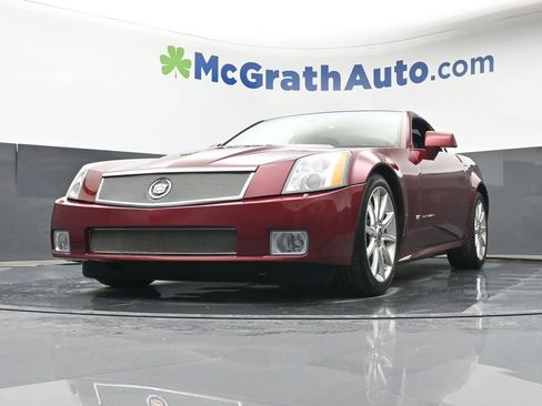Used 2007 Cadillac XLR V RWD image 7