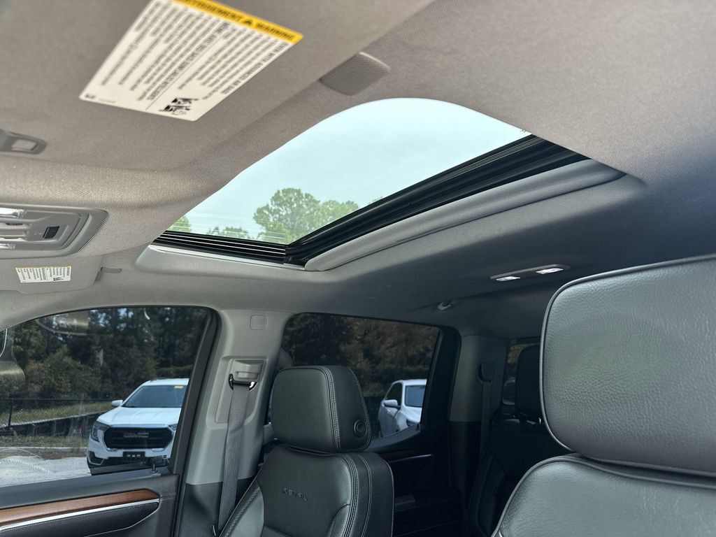 Certified 2023 GMC Sierra 1500 Denali w/ Denali Reserve Package AWD/4WD image 19