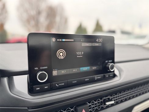 Used 2024 Honda Accord EX image 26