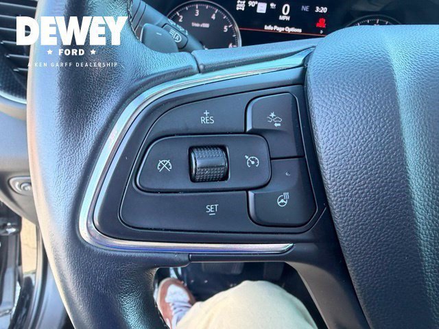 Used 2021 Buick Envision Essence AWD/4WD image 14