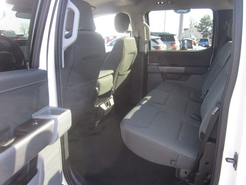 Used 2025 Ford F150 XLT w/ Equipment Group 301A Standard image 11