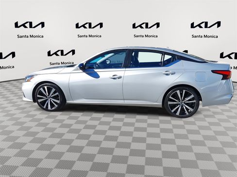 Used 2020 Nissan Altima 2.5 SR image 8