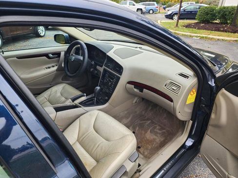 Used 2004 Volvo S60 2.4 image 14