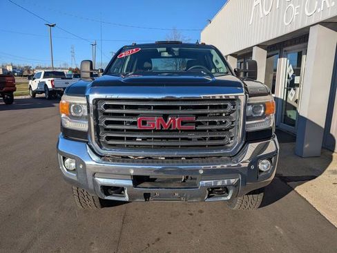 Used 2015 GMC Sierra 2500 SLT w/ Duramax Plus Package image 3