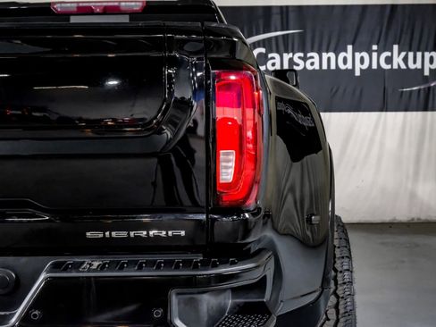 Used 2022 GMC Sierra 3500 Denali AWD/4WD image 45