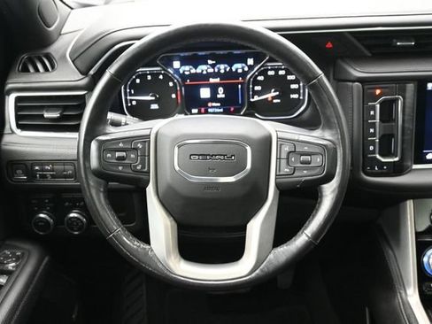 Used 2021 GMC Yukon XL Denali AWD/4WD image 26