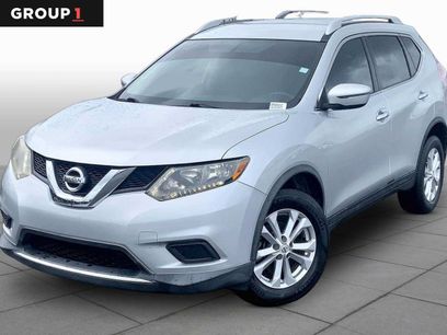 Used 2016 Nissan Rogue SV