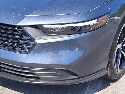 Used 2024 Honda Accord SE image 7