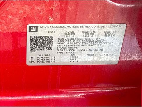 Used 2018 GMC Sierra 1500 SLT w/ SLT Premium Package AWD/4WD image 30