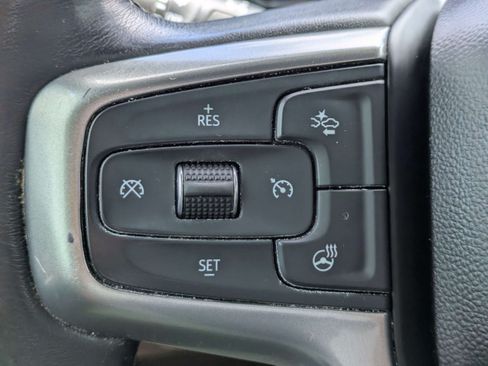 Used 2022 Chevrolet Silverado 1500 LT AWD/4WD image 28