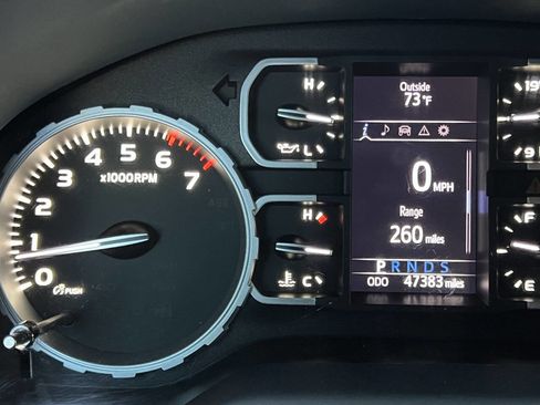 Used 2020 Toyota Tundra SR5 image 29