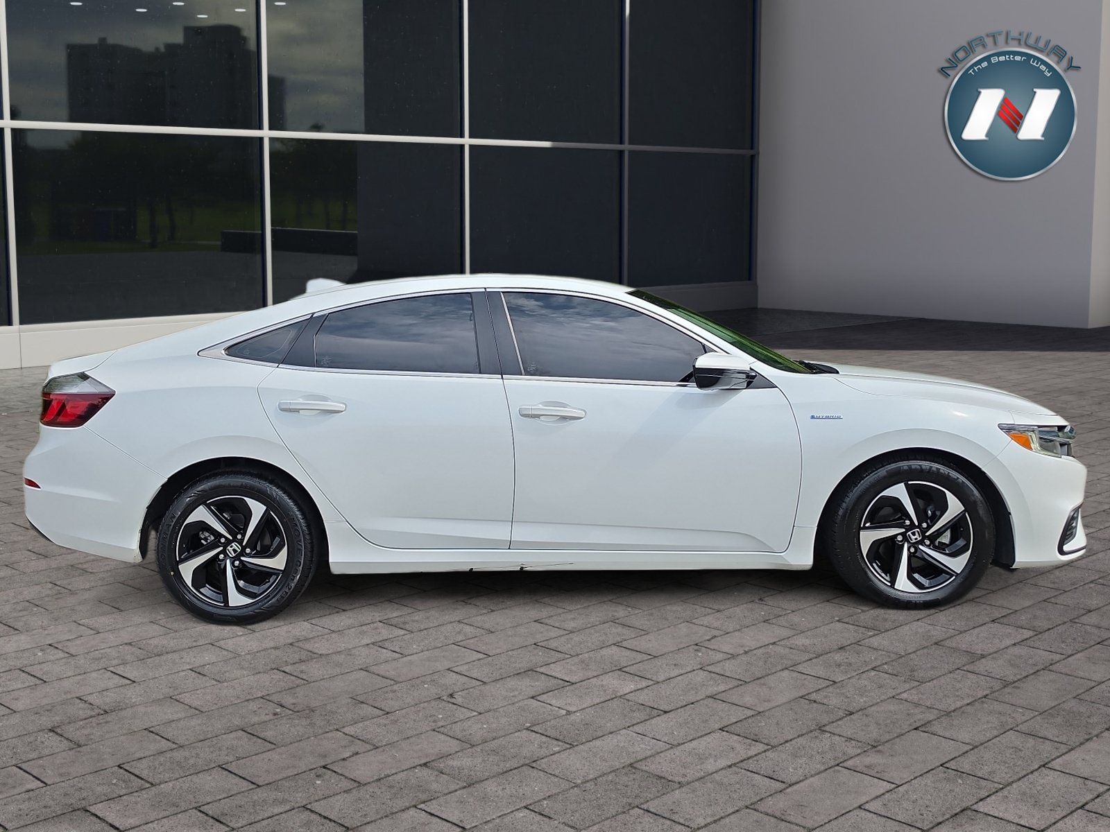 Used 2021 Honda Insight EX image 6