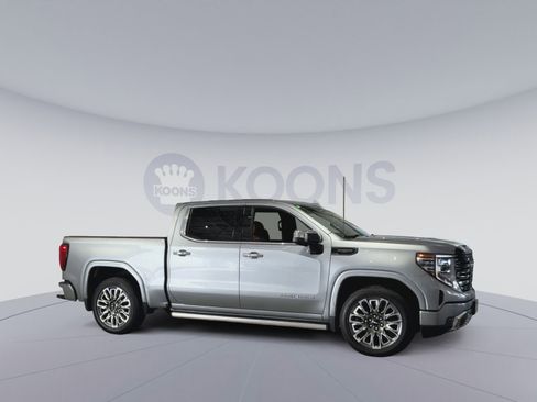 Used 2024 GMC Sierra 1500 Denali Ultimate image 4