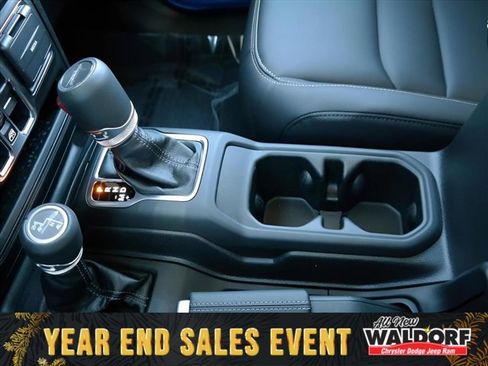 New 2025 Jeep Gladiator Sport image 22