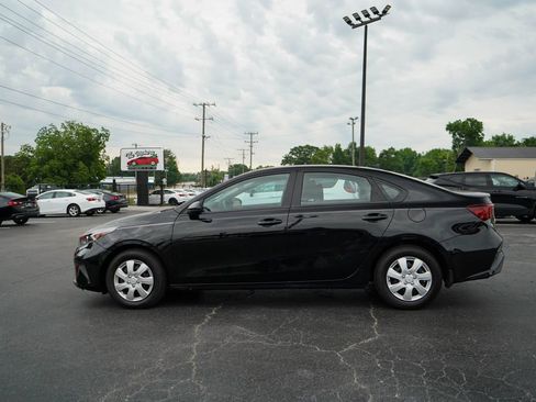 Used 2024 Kia Forte LX FWD image 22