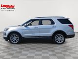 Used 2017 Ford Explorer Limited image 2
