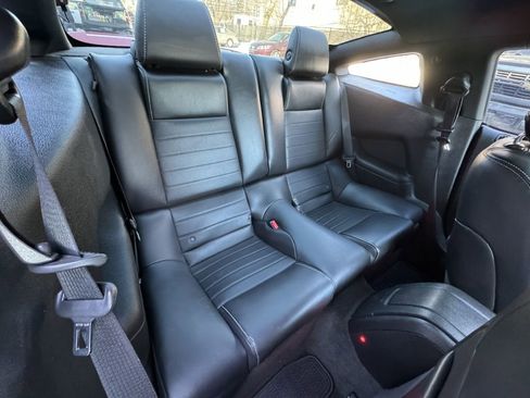 Used 2013 Ford Mustang GT Premium w/ Comfort Pkg image 20