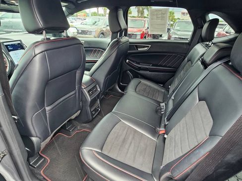 Used 2022 Ford Edge ST-Line AWD/4WD image 14
