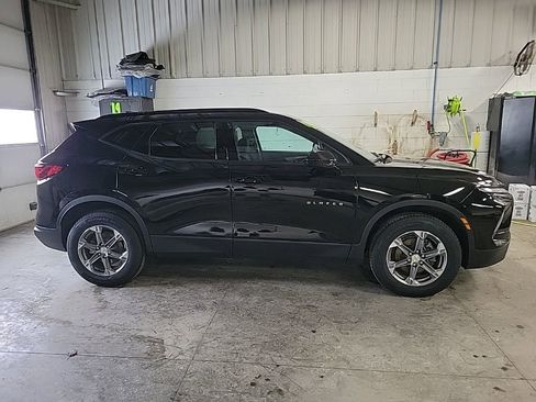 Used 2024 Chevrolet Blazer LT w/ Convenience Package image 4