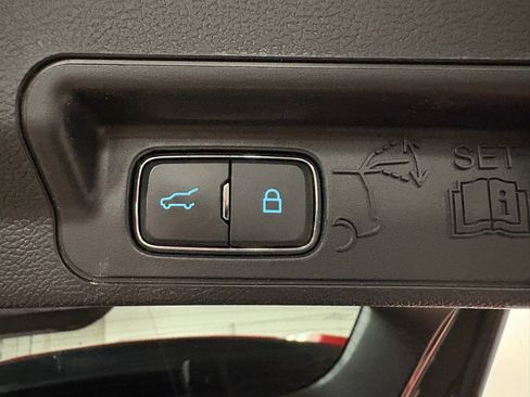 Used 2023 Ford Explorer ST w/ Equipment Group 401A AWD/4WD image 11