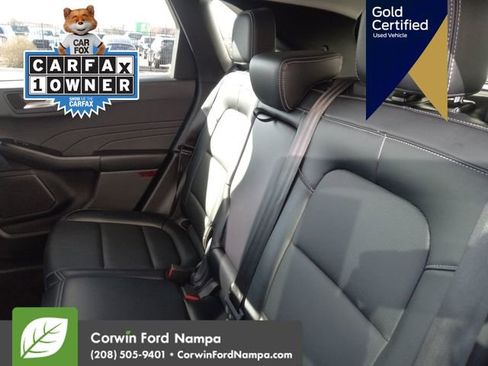 Used 2025 Ford Escape Platinum image 27