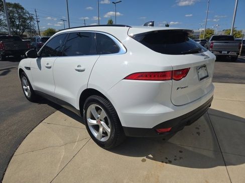 Used 2020 Jaguar F-PACE Premium image 10