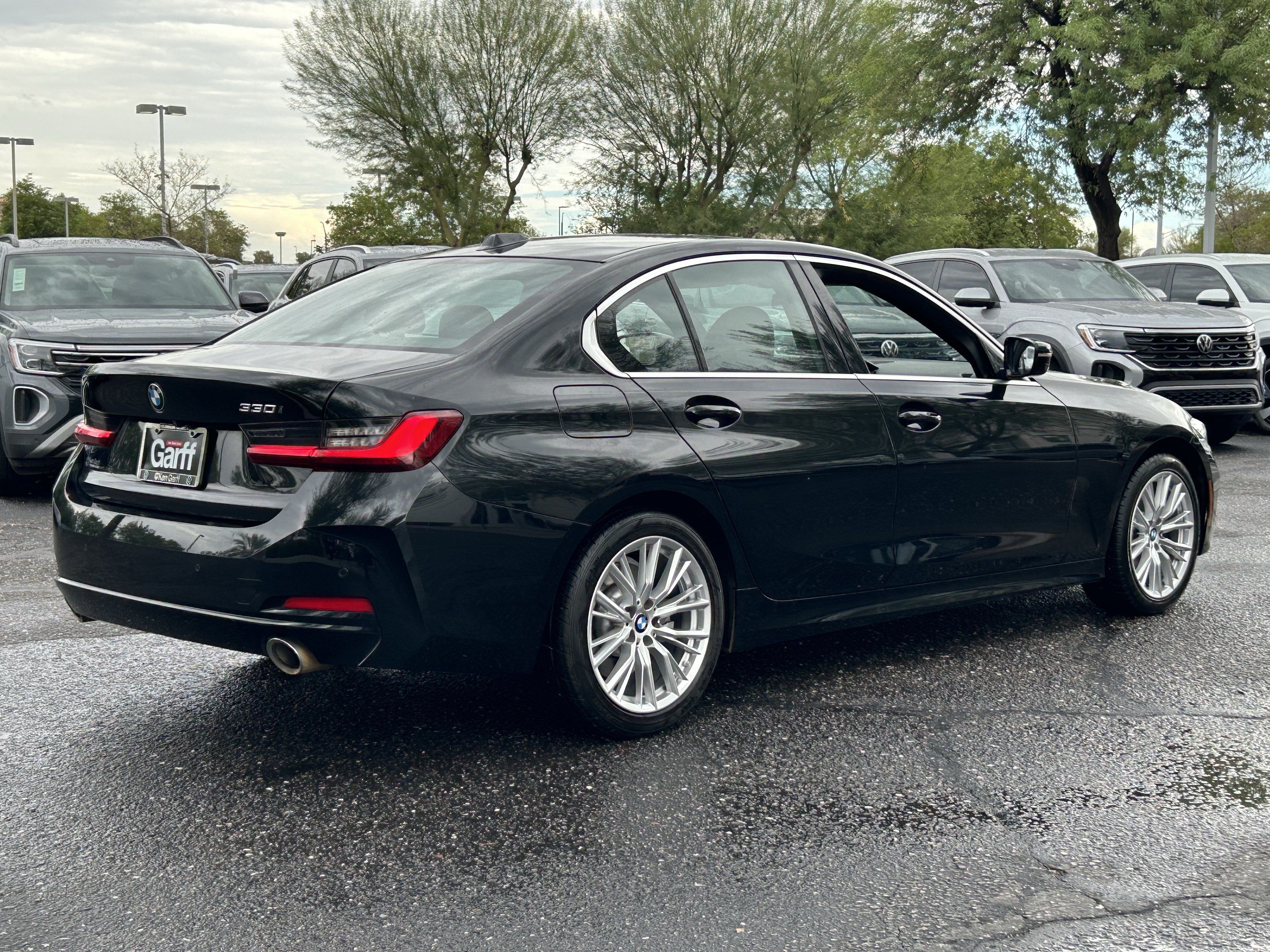 Used 2024 BMW 330i Sedan RWD image 4