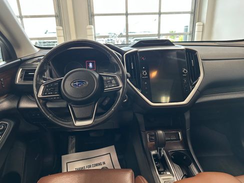 Used 2024 Subaru Ascent Touring AWD/4WD image 18
