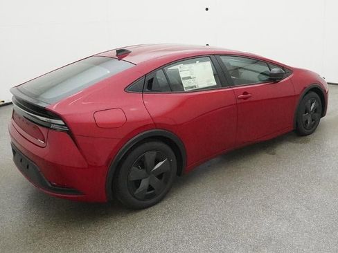 New 2026 Toyota Prius SE image 9