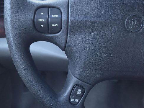 Used 2004 Buick Le Sabre Limited image 28