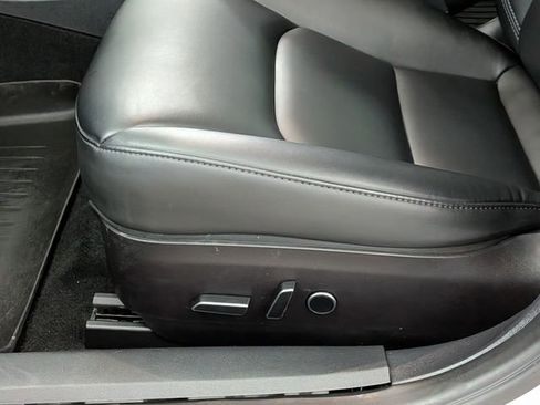 Used 2022 Tesla Model 3 Performance image 14