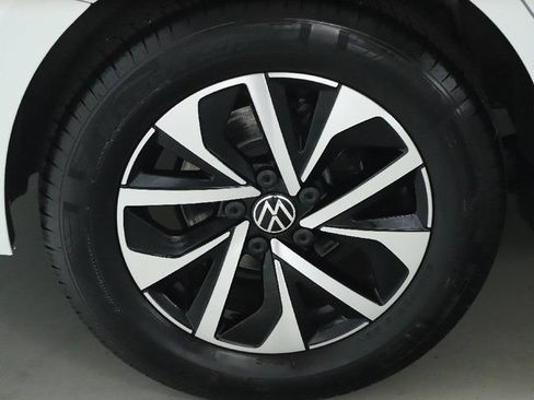 Certified 2024 Volkswagen Jetta S FWD image 12