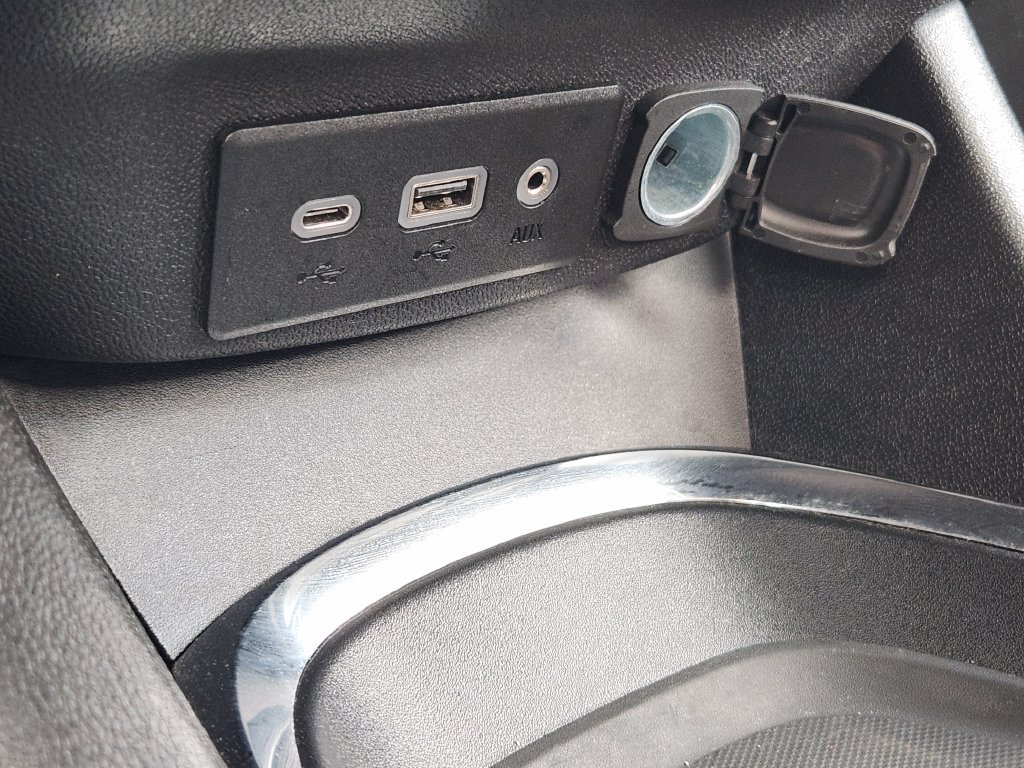 Used 2024 Chevrolet Malibu LT FWD image 23