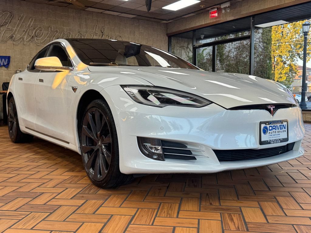 Used 2020 Tesla Model S Performance AWD/4WD image 10