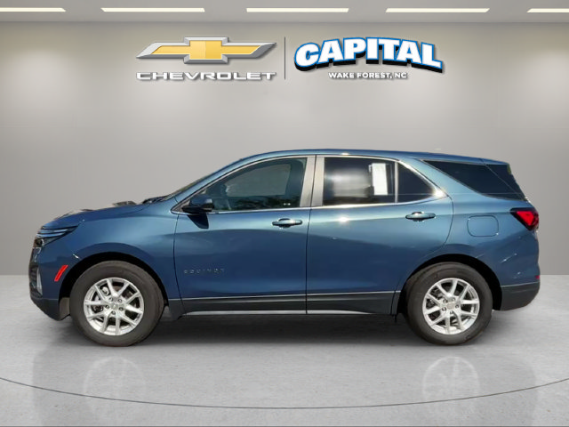 Used 2024 Chevrolet Equinox LT FWD image 2