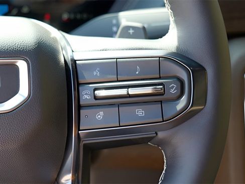 New 2026 GMC Yukon XL Denali Ultimate w/ LPO, Illumination Package image 13