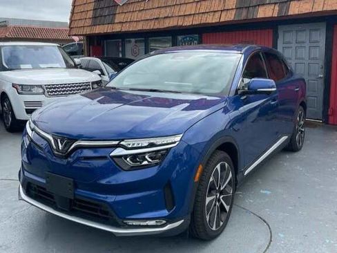 Used 2023 VinFast VF 8 Plus image 4