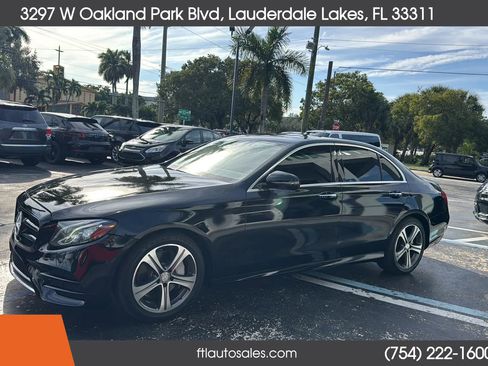 Used 2017 Mercedes-Benz E 300 4MATIC w/ Premium 1 Package image 6