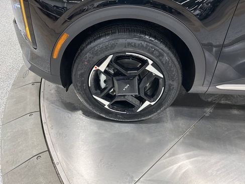 New 2026 Kia Sportage EX image 29