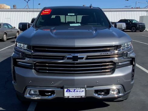Used 2021 Chevrolet Silverado 1500 High Country w/ Technology Package image 6