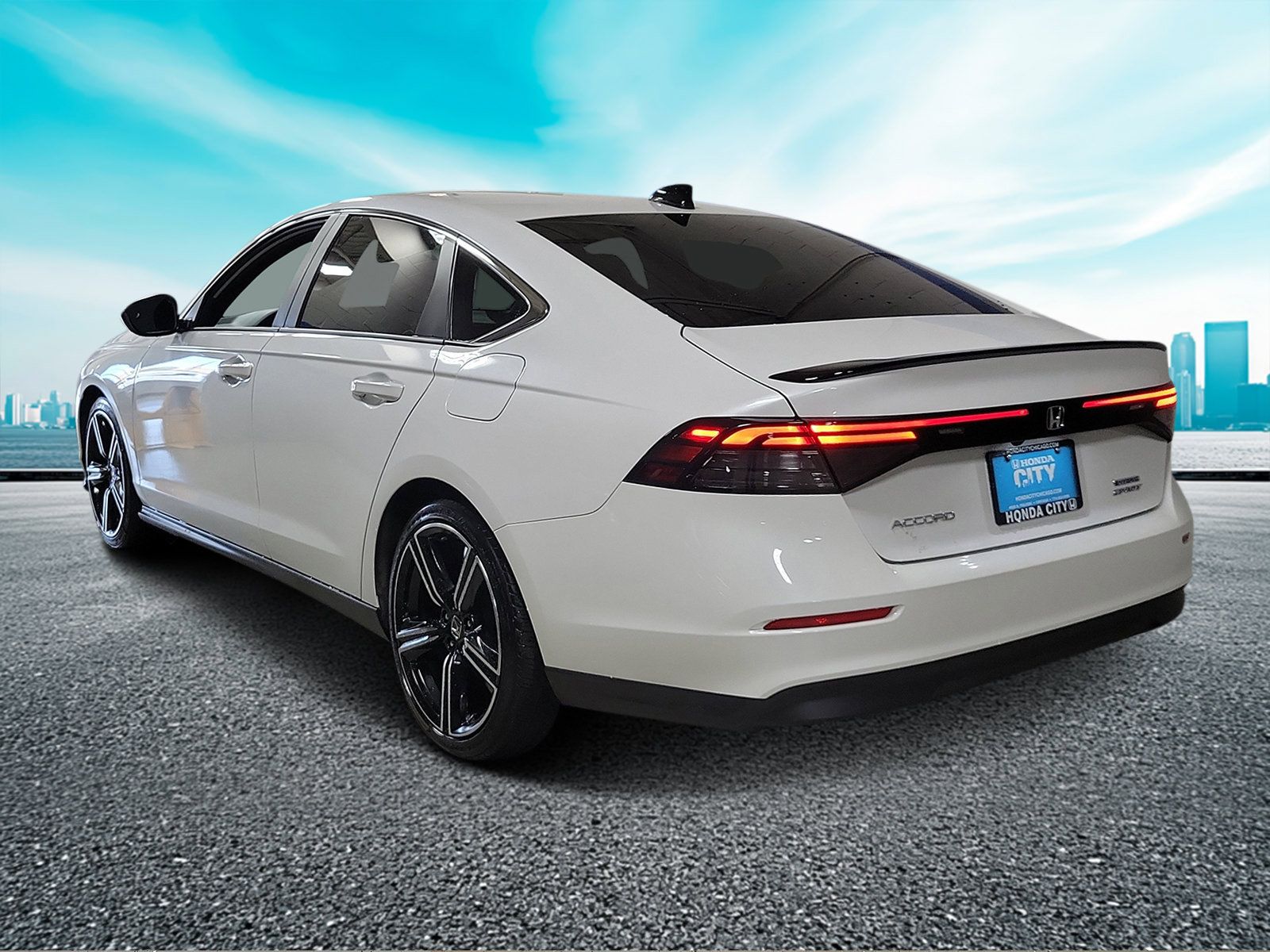 Used 2025 Honda Accord Sport image 3