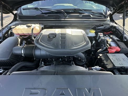 Used 2025 RAM 1500 Limited w/ Trailer Tow Group image 26